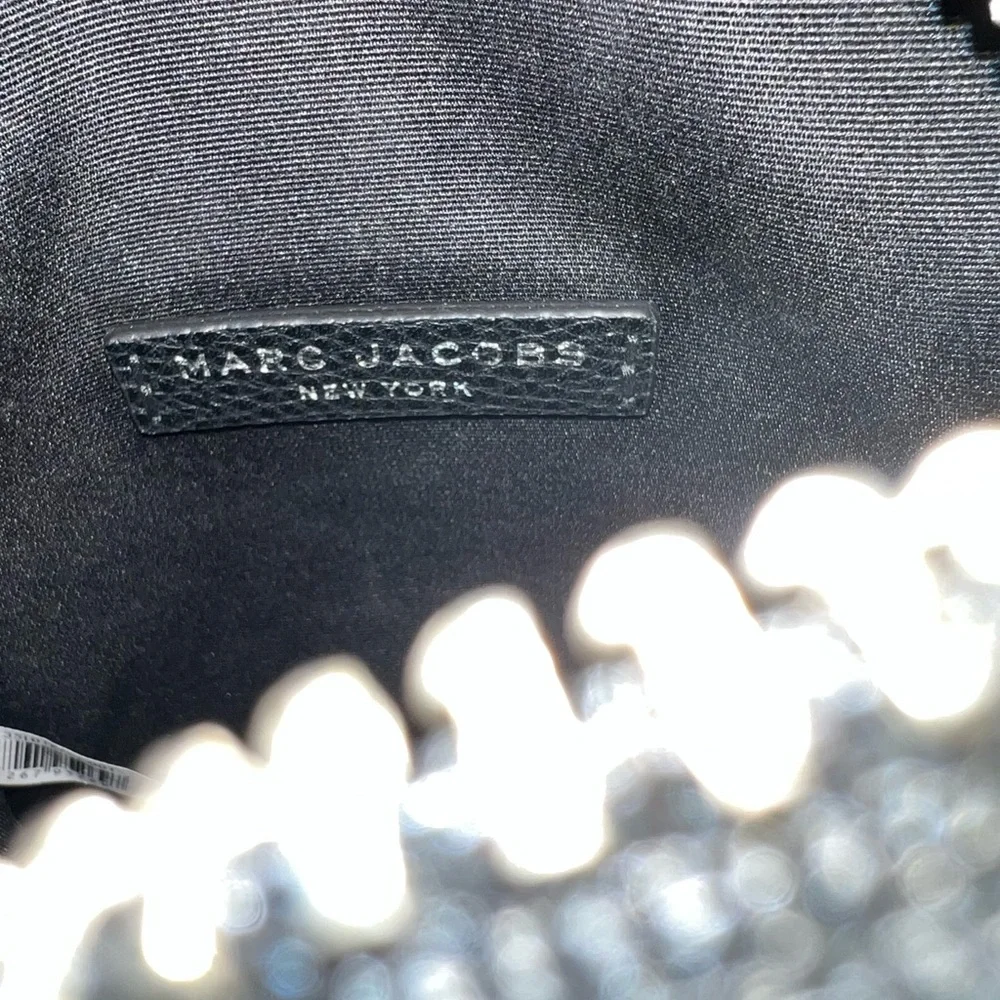 Marc Jacobs Authentic Calfskin Signet Stitched Black Crossbody Bag
